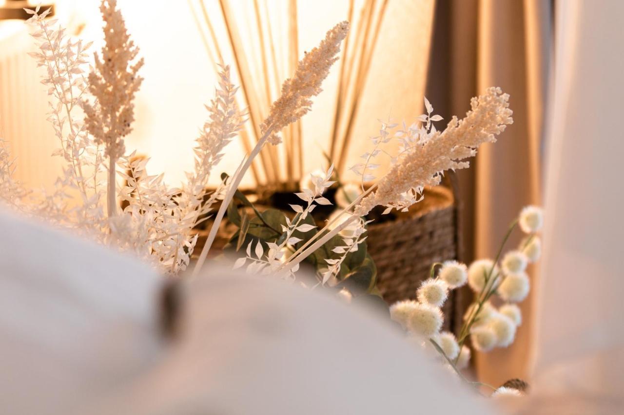 Love Room Boheme Les Petits Plaisirs Angers Exterior foto
